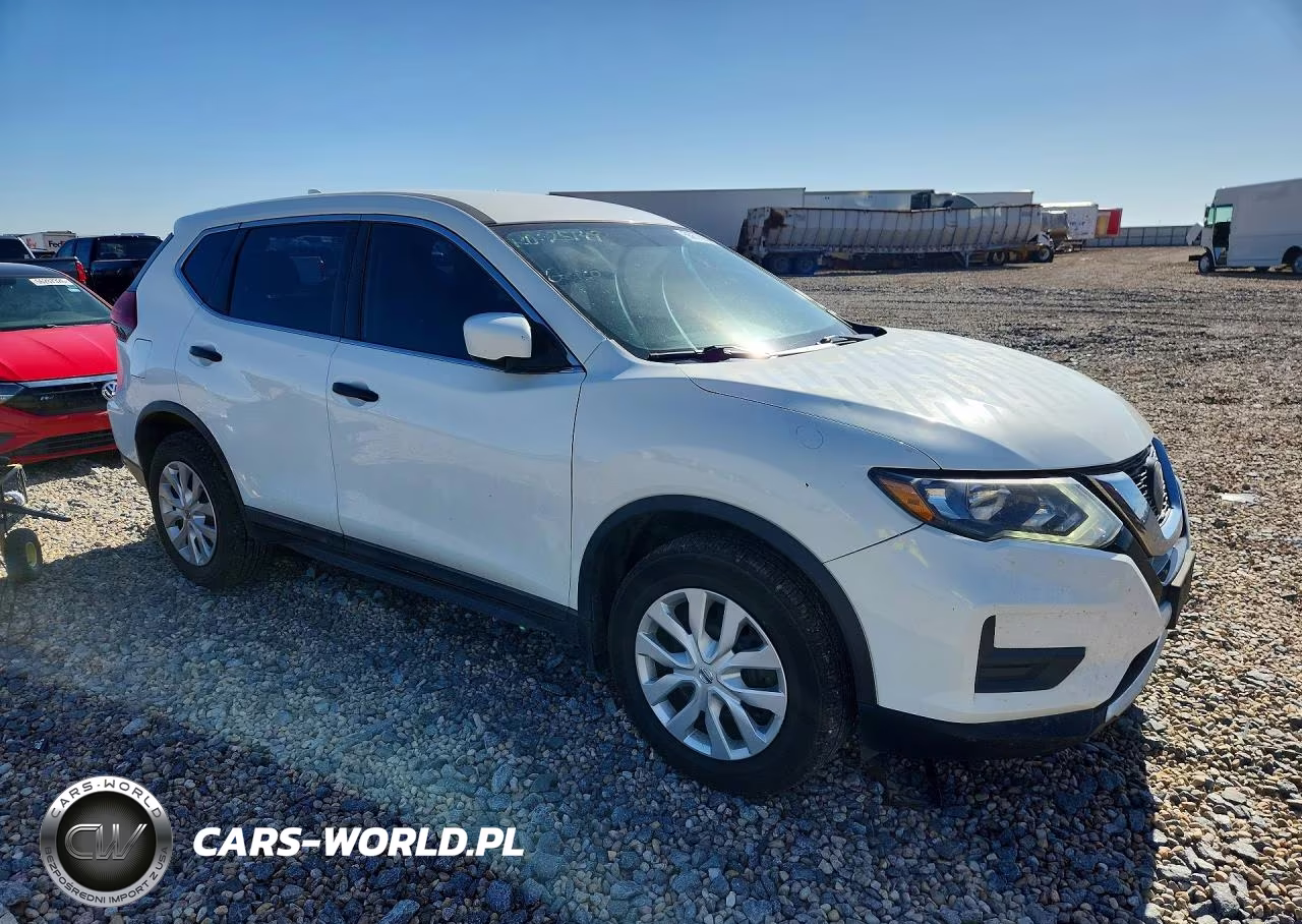 2018 Nissan Rogue S VIN:KNMAT2MV0JP574474 - 4