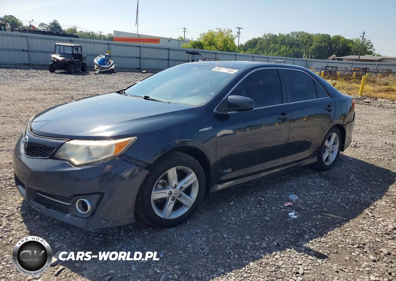 2014 Toyota Camry Hybrid Se
