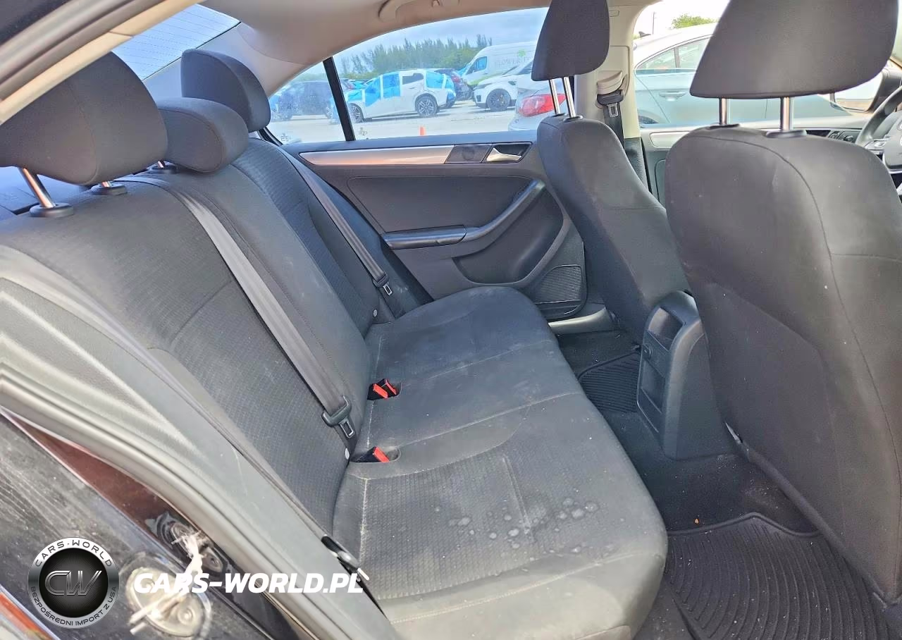 2016 Volkswagen Jetta Se VIN:3VWD67AJ2GM417544 - 10