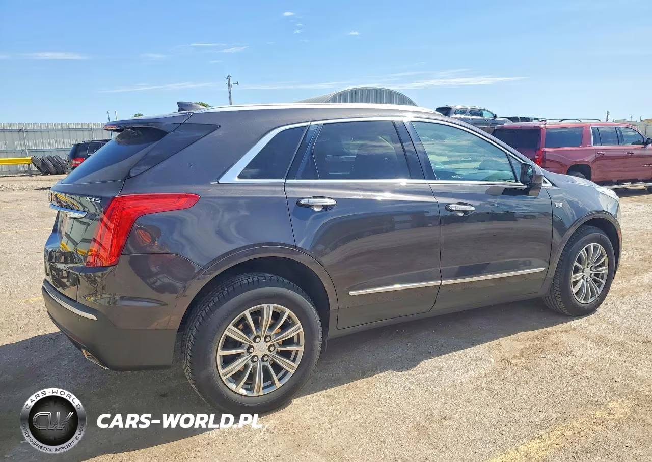 2018 Cadillac Xt5 Luxury VIN:1GYKNCRS1JZ106612 - 3