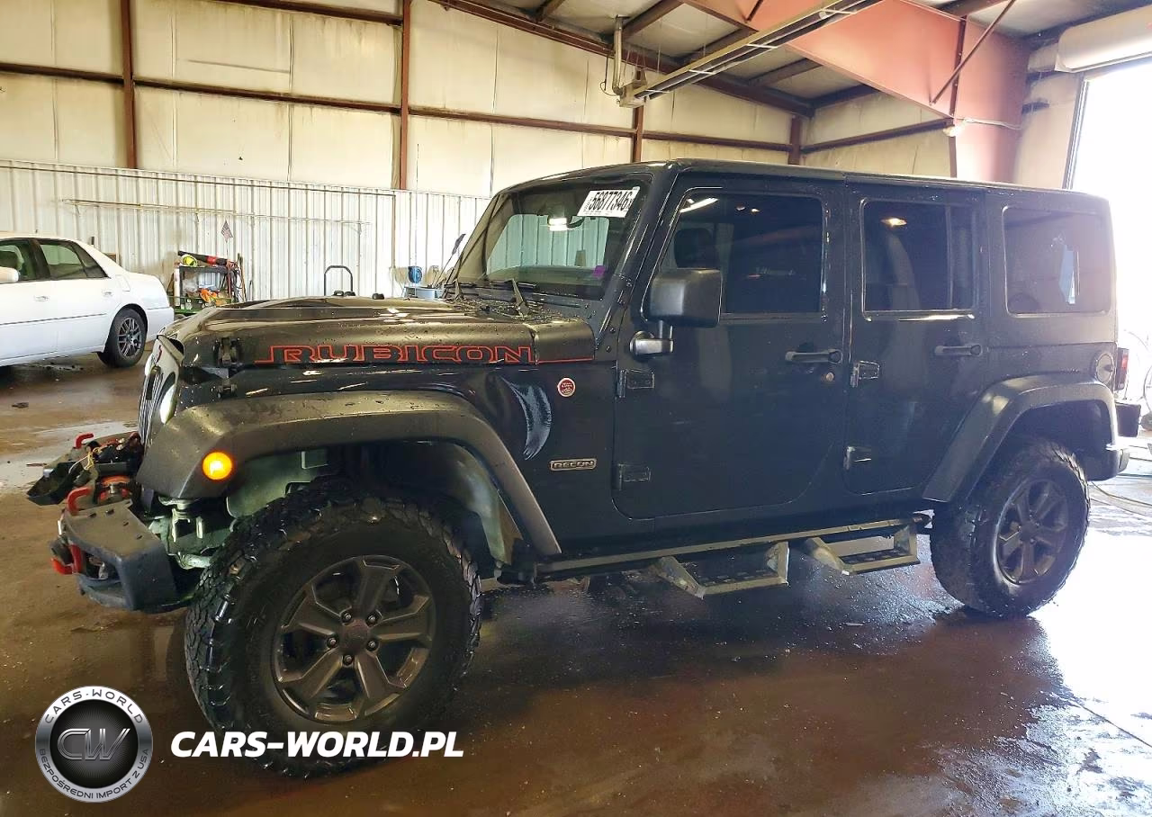 2018 Jeep Wrangler Unlimited Rubicon VIN:1C4HJWFGXJL902811 - 3