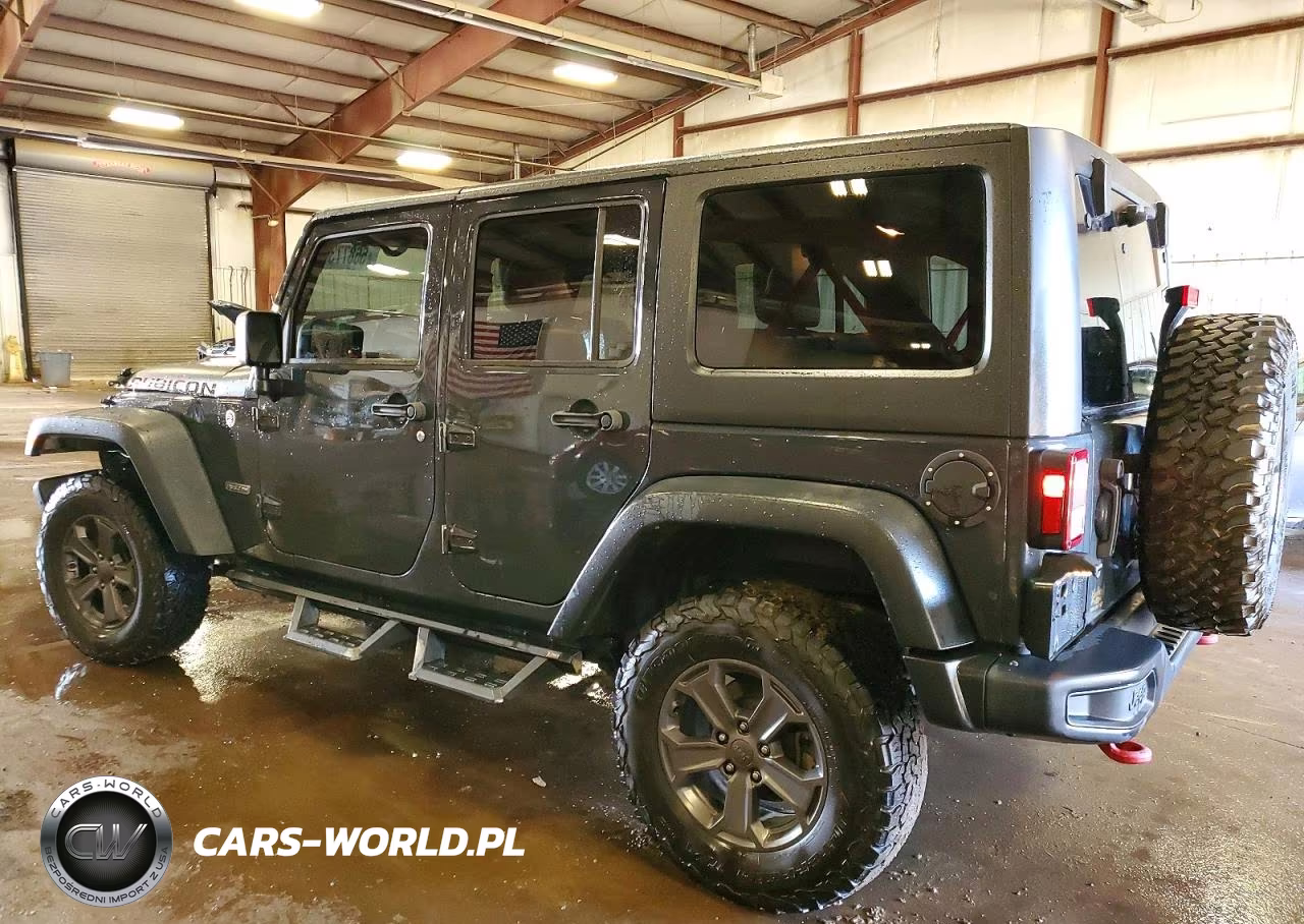 2018 Jeep Wrangler Unlimited Rubicon VIN:1C4HJWFGXJL902811 - 4