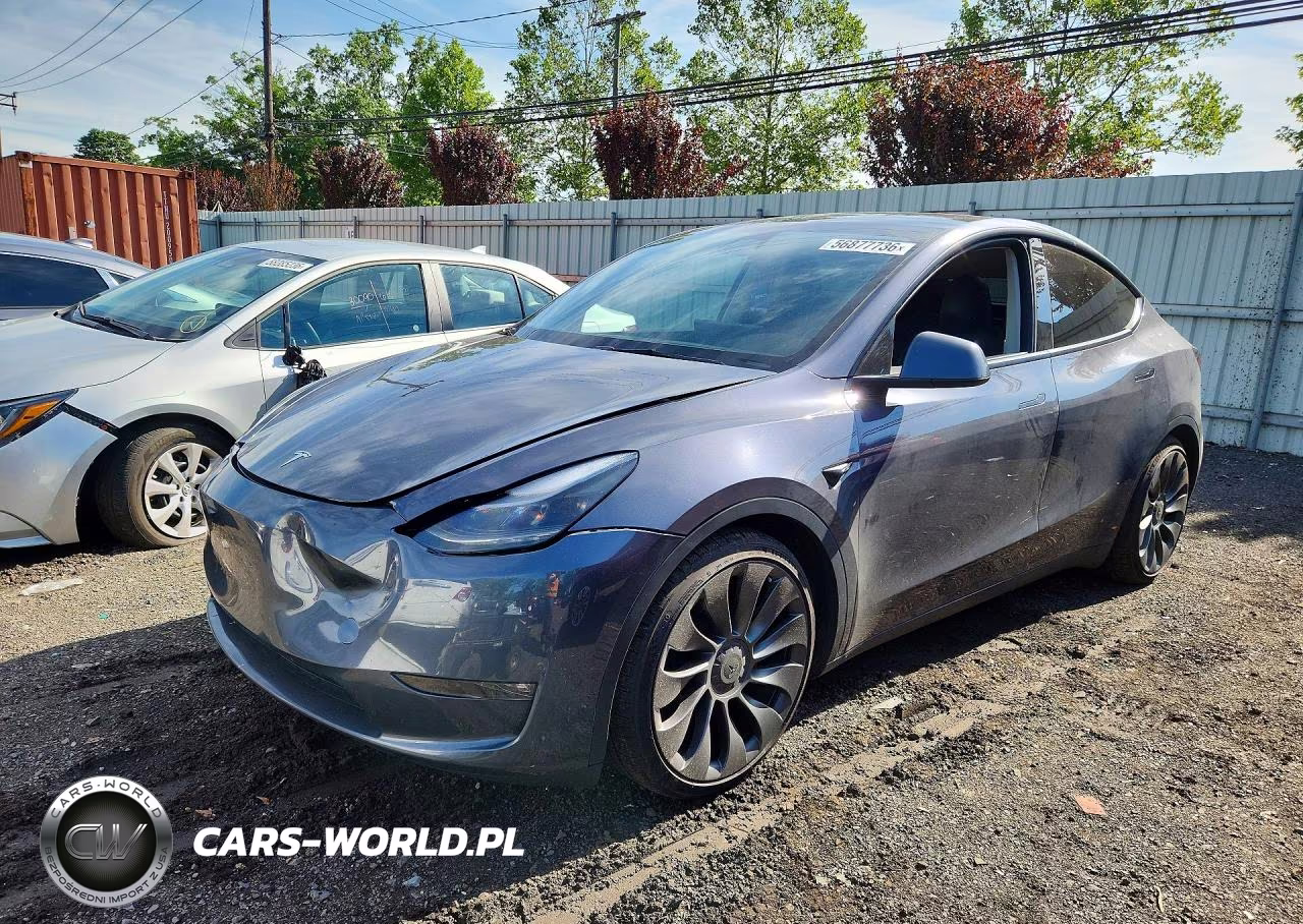 2023 Tesla Model Y – zdjęcie 1 z 12