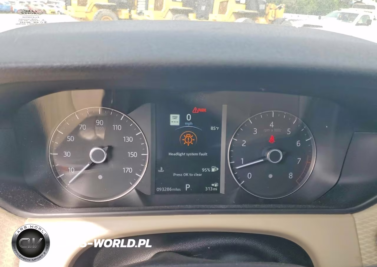2018 Land Rover Range Rover Velar S VIN:SALYB2RX1JA710943 - 9