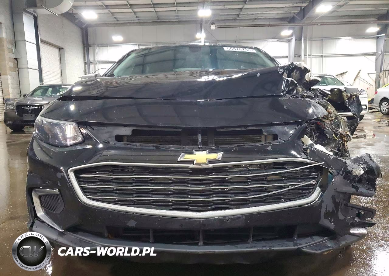 2018 Chevrolet Malibu Ls VIN:1G1ZB5ST2JF224108 - 5