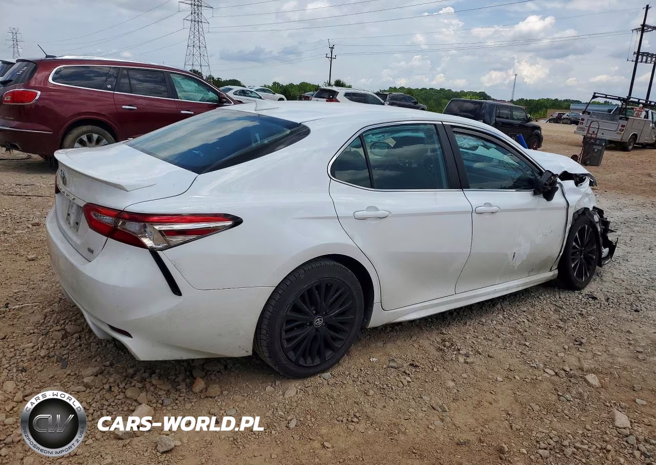 2019 Toyota Camry Se VIN:4T1B11HKXKU787838 - 3