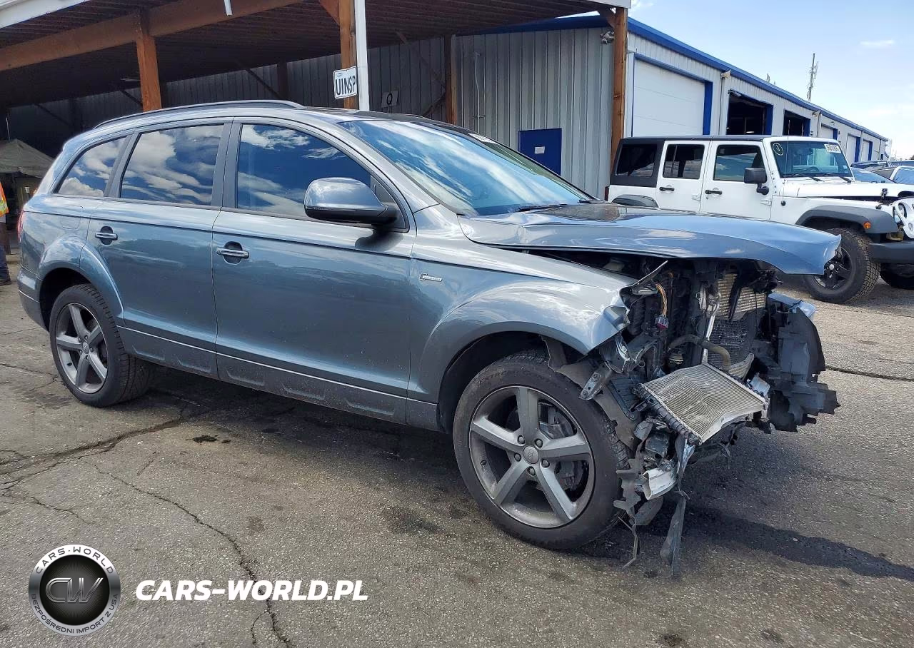 2015 Audi Q7 Premium Plus VIN:WA1LGAFE4FD029837 - 4