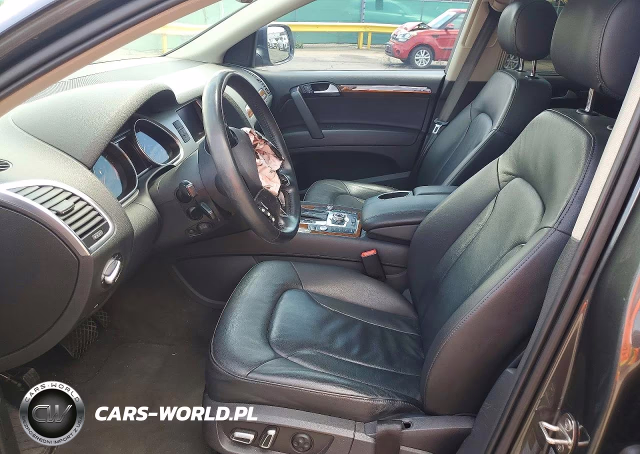 2015 Audi Q7 Premium Plus VIN:WA1LGAFE4FD029837 - 7
