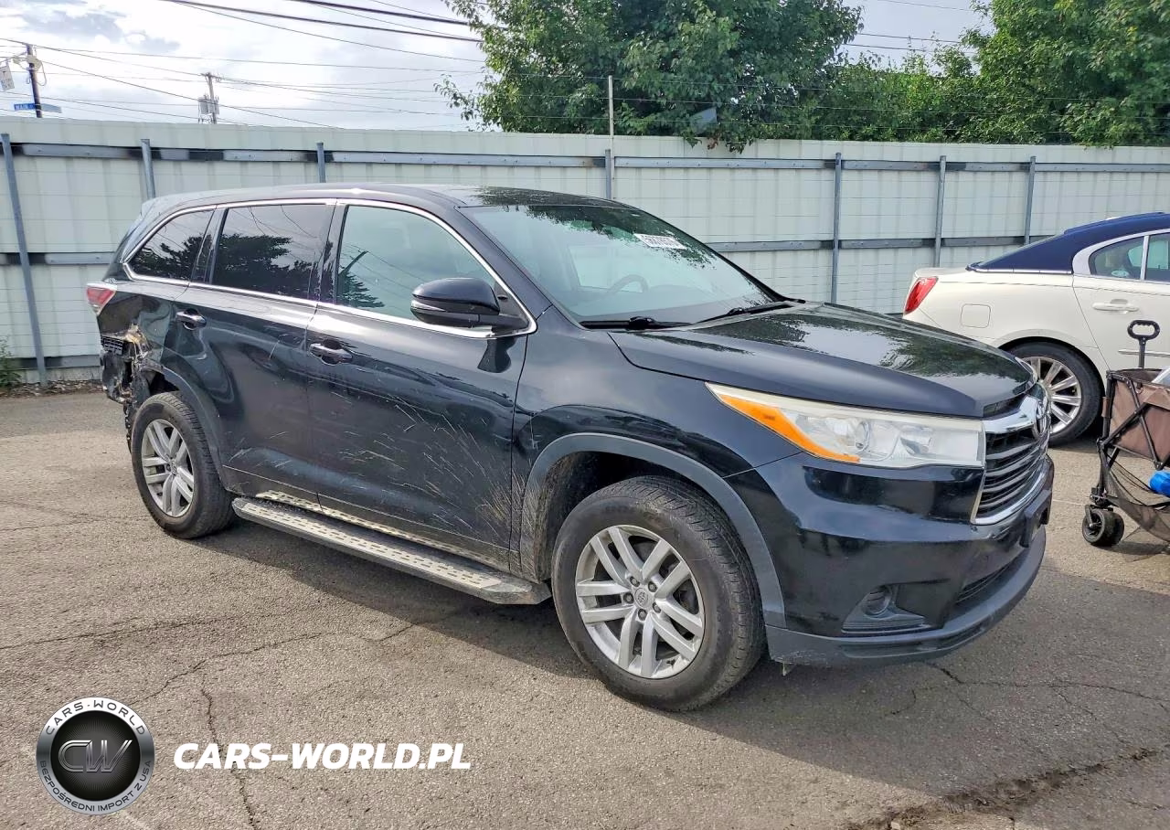 2014 Toyota Highlander Le VIN:5TDZARFH0ES007797 - 4