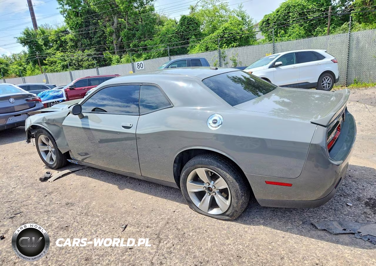 2018 Dodge Challenger Sxt VIN:2C3CDZAG3JH317953 - 2