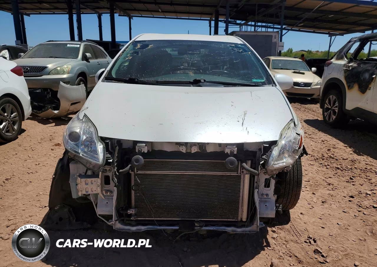 2013 Toyota Prius Three VIN:JTDKN3DU8D0344481 - 5