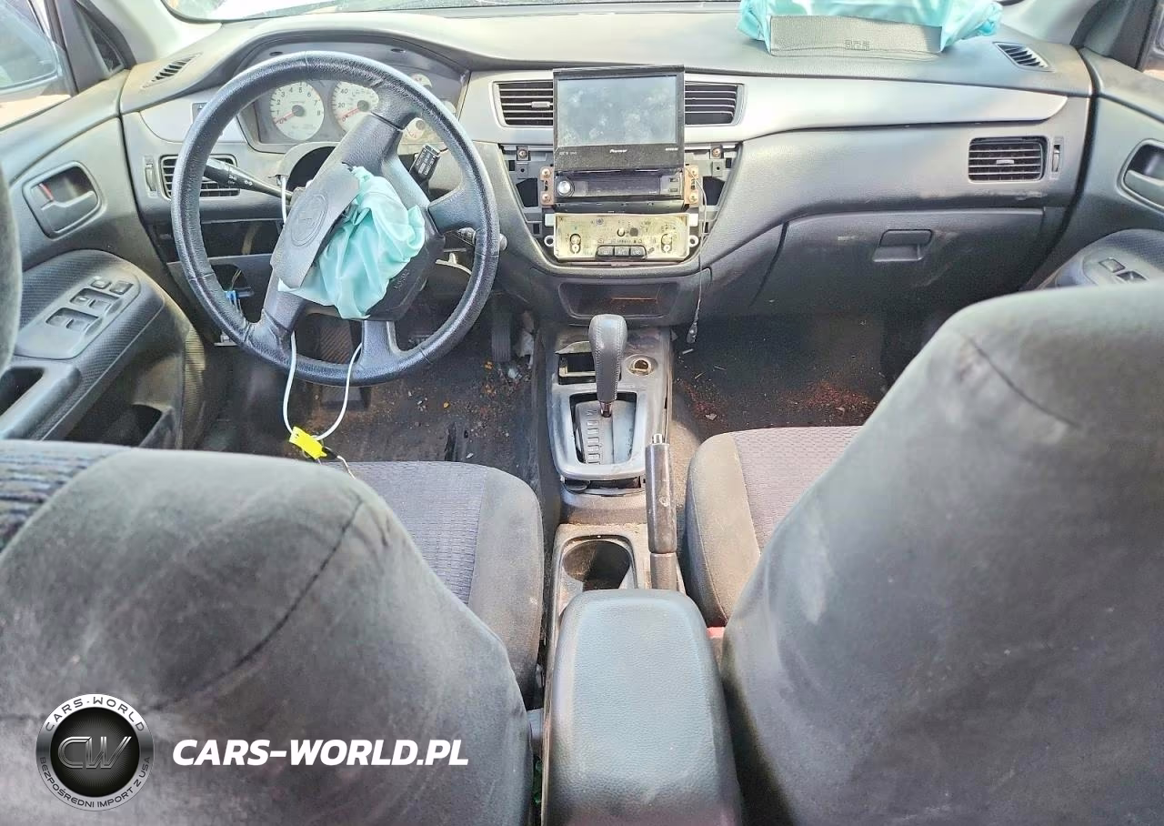 2002 Mitsubishi Lancer Oz Rally VIN:JA3AJ86E72U063593 - 8