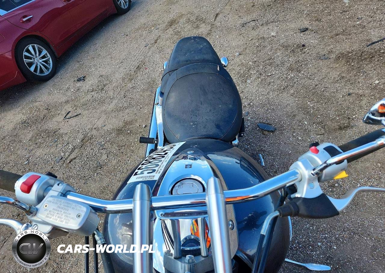 2013 Suzuki Vz1500 VIN:JS1VY55A7D2100646 - 5
