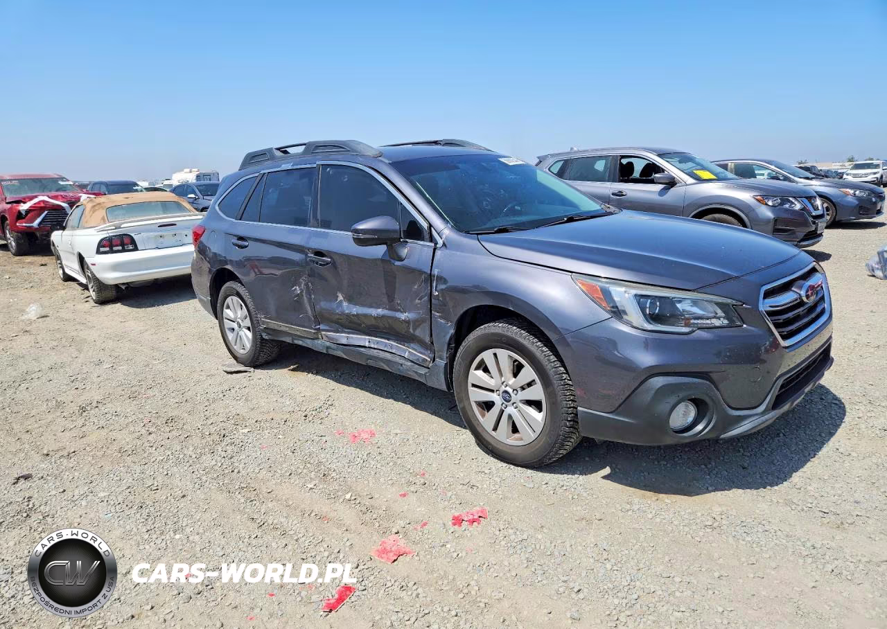 2019 Subaru Outback 2.5I Premium VIN:4S4BSAFCXK3303505 - 4