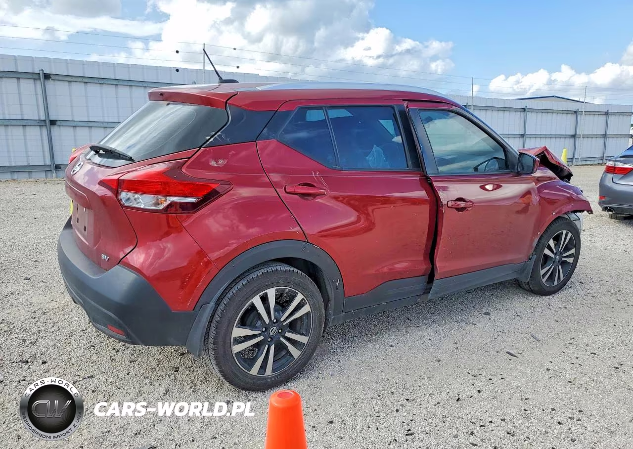 2018 Nissan Kicks Sv VIN:3N1CP5CU1JL541389 - 3