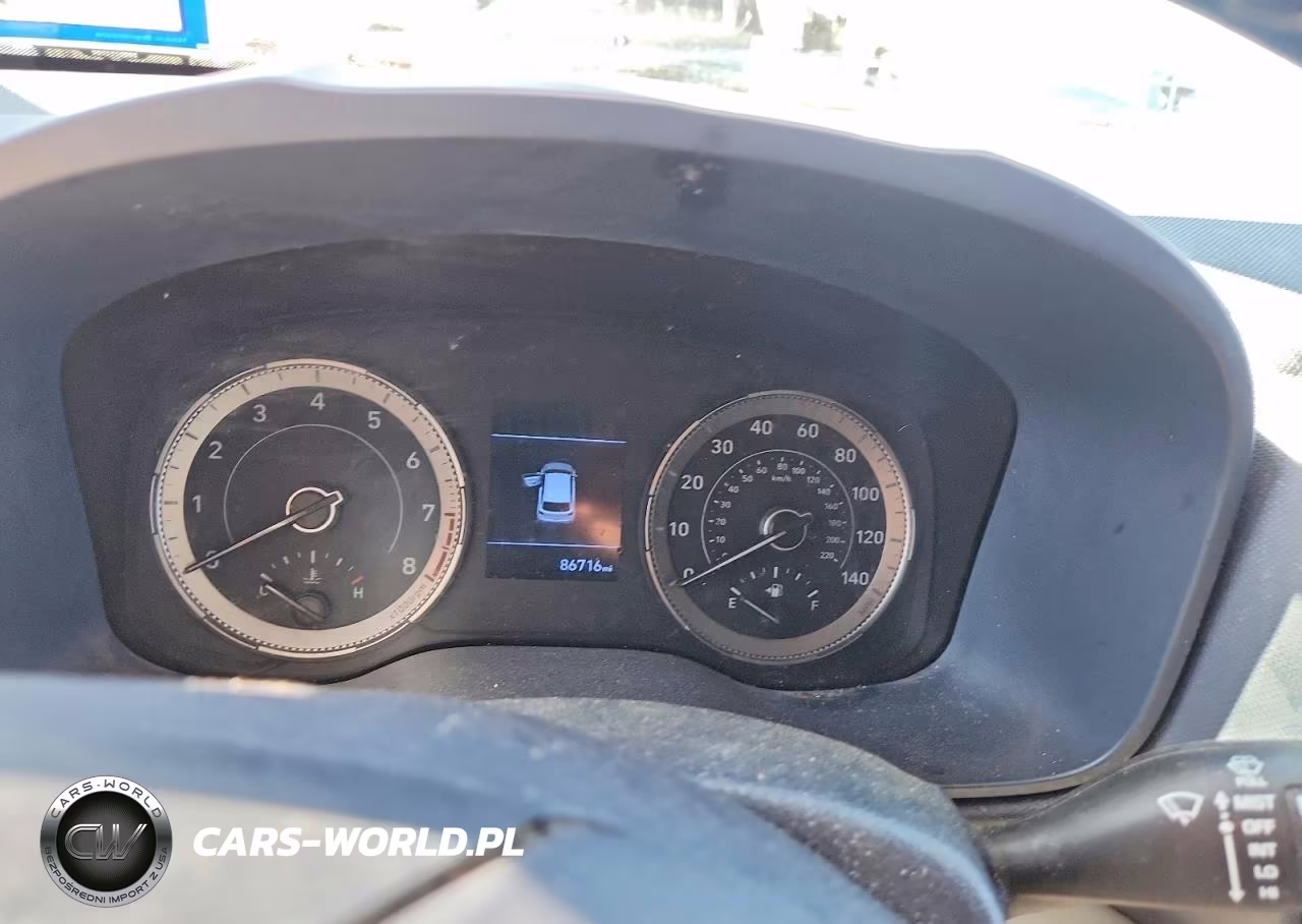 2021 Hyundai Venue Denim VIN:KMHRC8A38MU112139 - 9