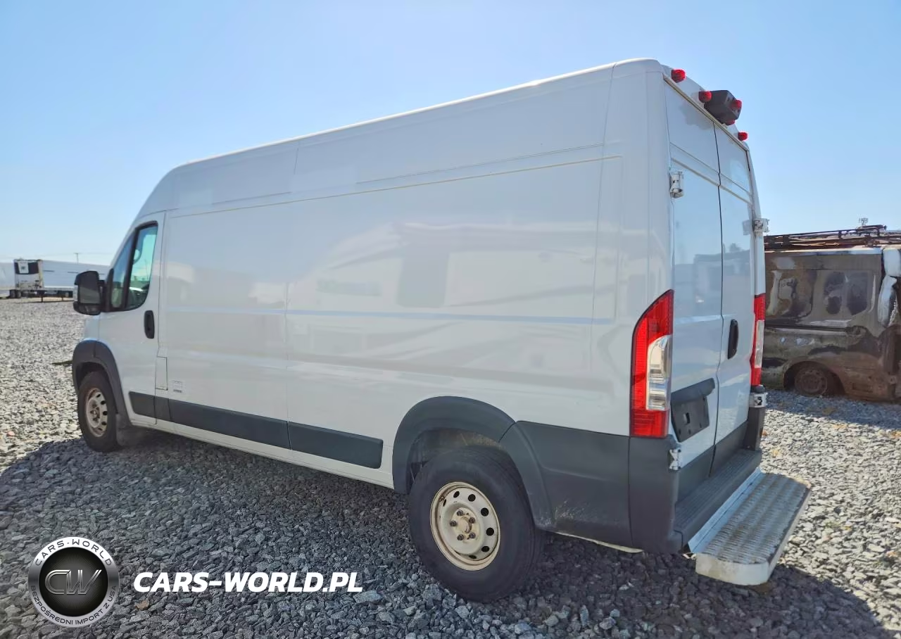 2018 Ram Promaster 2500 Delivery Van VIN:3C6TRVDG8JE107837 - 2