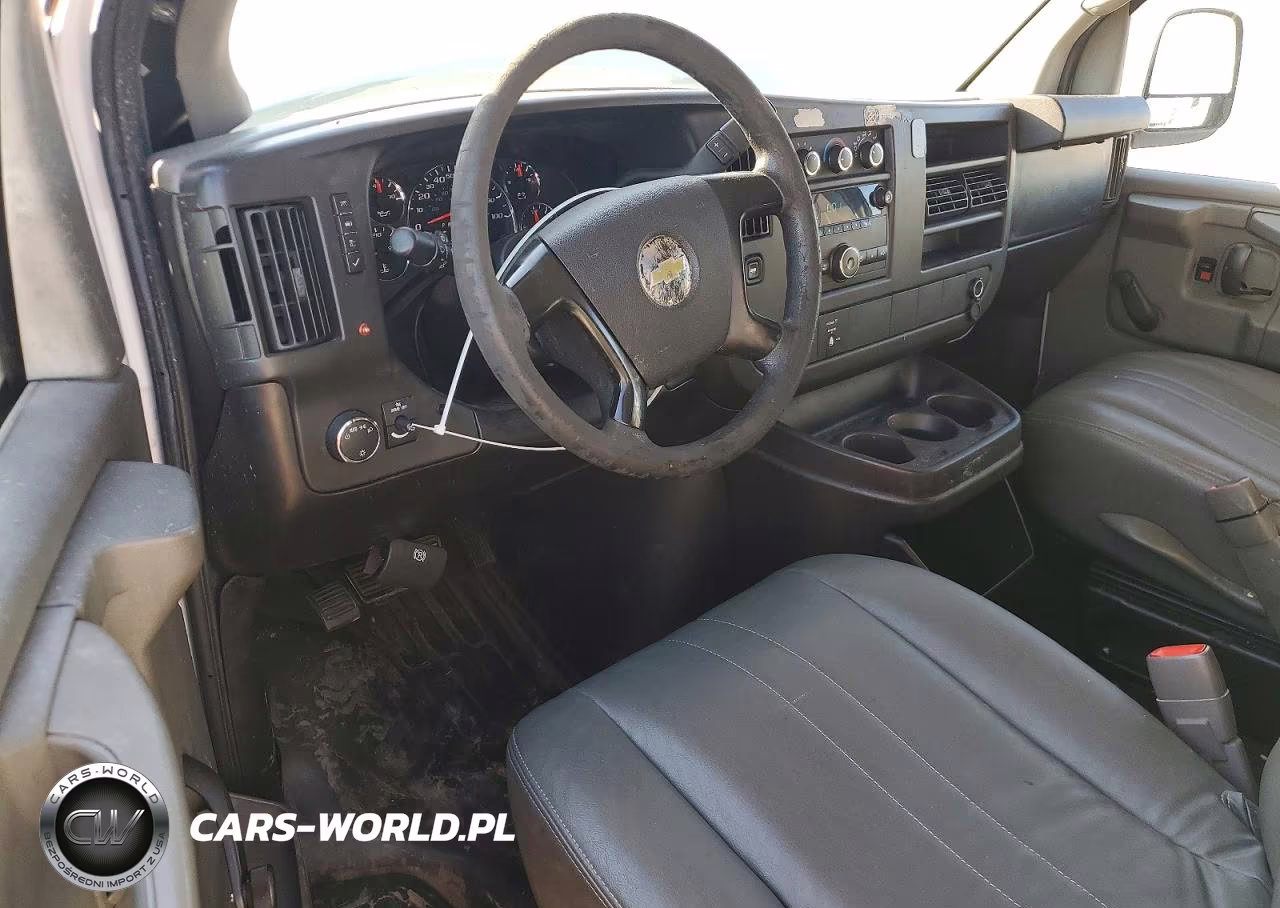 2010 Chevrolet Express G2500 VIN:1GCZGFBA7A1141462 - 8