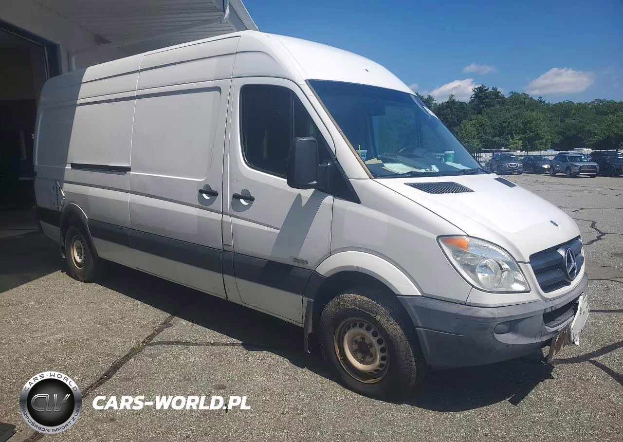 2012 Mercedes Benz Sprinter 2500 VIN:WD3PE8CB1C5693948 - 4
