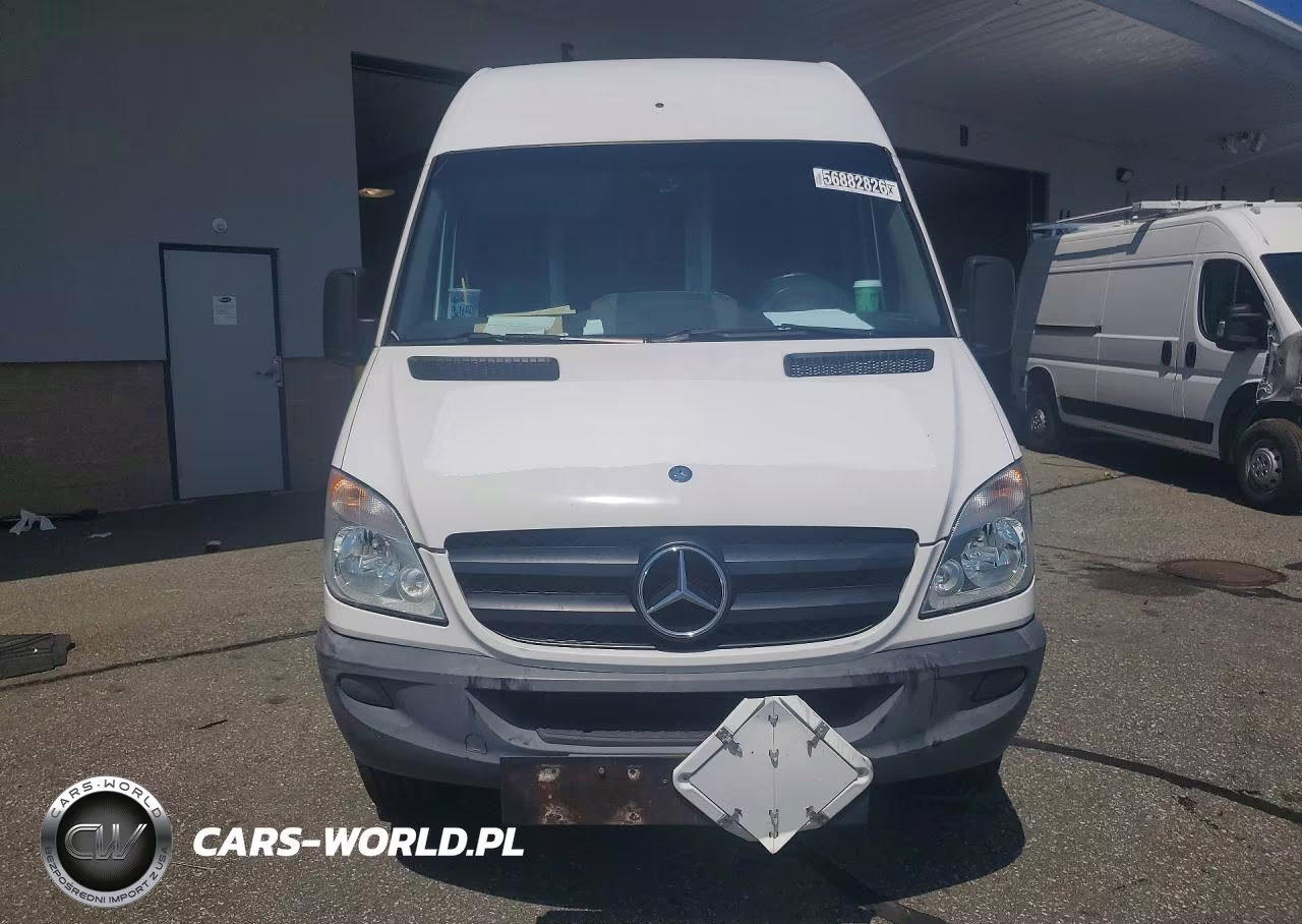 2012 Mercedes Benz Sprinter 2500 VIN:WD3PE8CB1C5693948 - 5