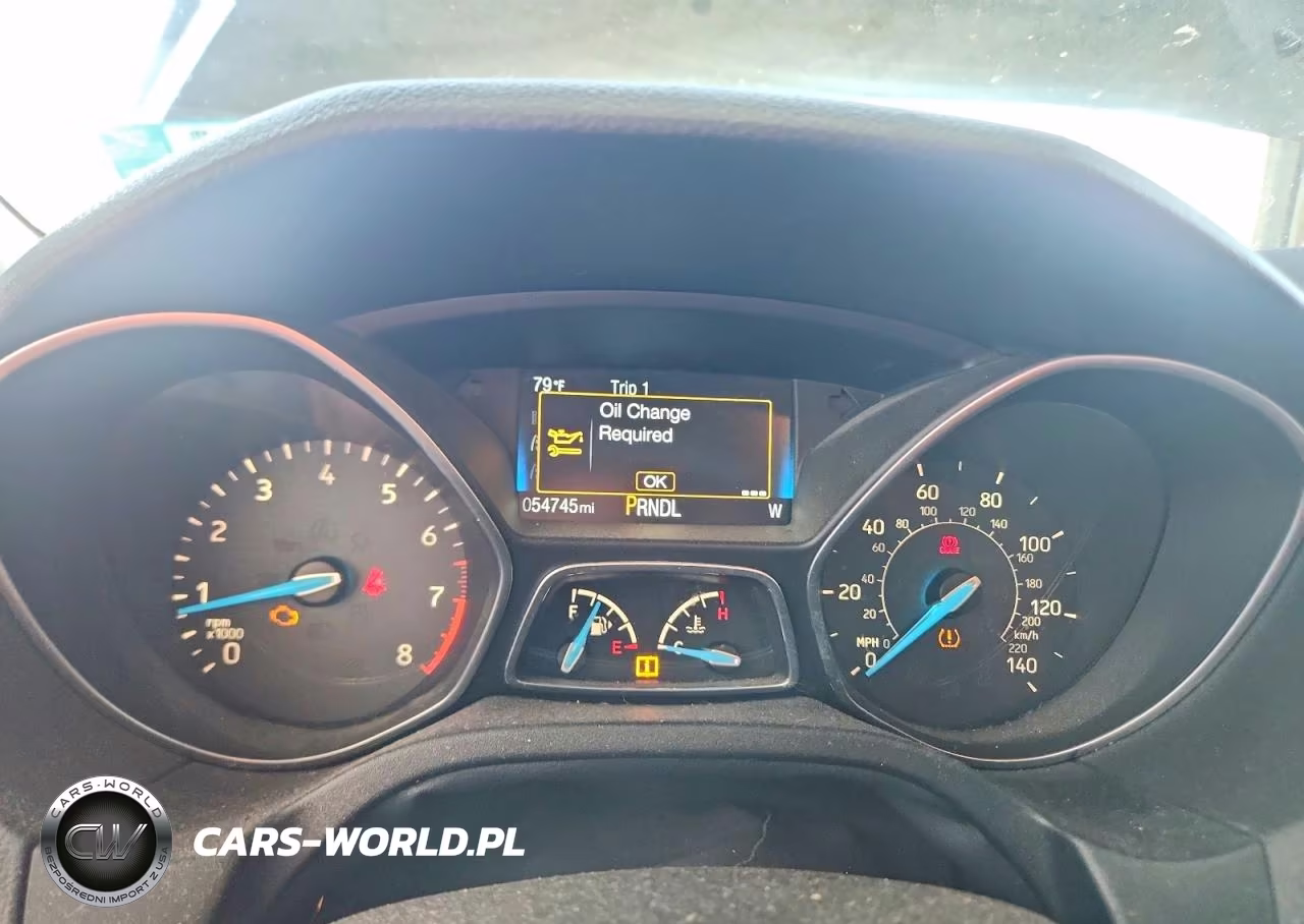 2018 Ford Focus Se VIN:1FADP3K22JL305907 - 9