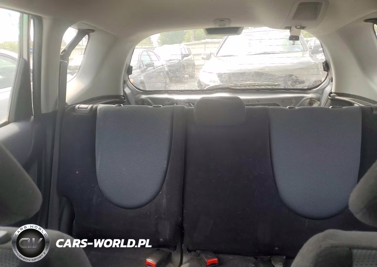2008 Honda Fit Sport VIN:JHMGD38638S021694 - 10