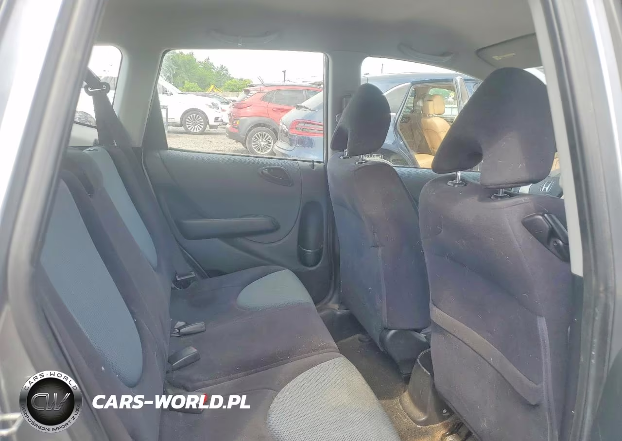 2008 Honda Fit Sport VIN:JHMGD38638S021694 - 11
