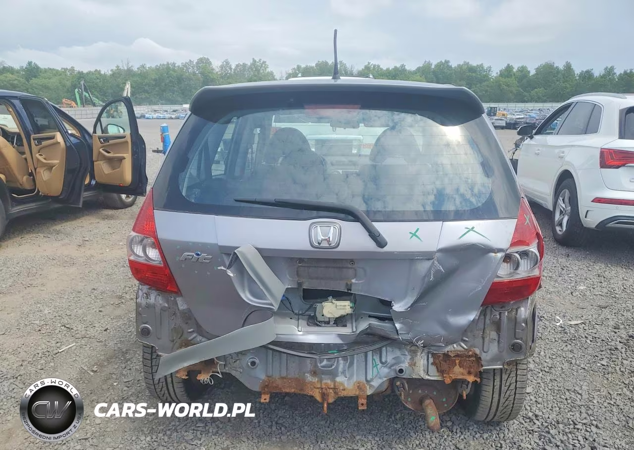 2008 Honda Fit Sport VIN:JHMGD38638S021694 - 6