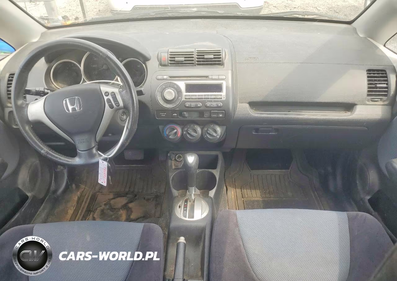 2008 Honda Fit Sport VIN:JHMGD38638S021694 - 8