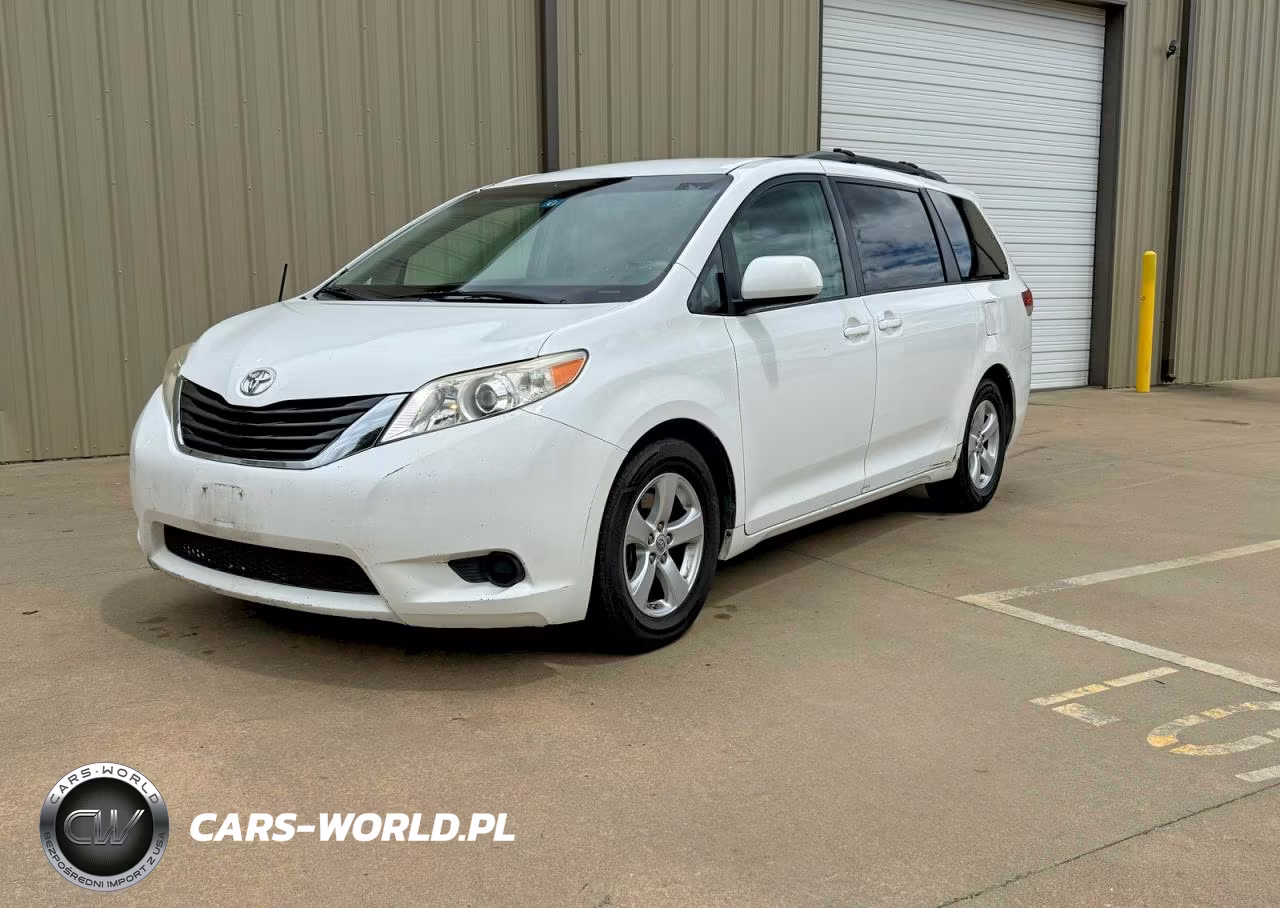 2014 Toyota Sienna Le VIN:5TDKK3DC8ES511162 - 2