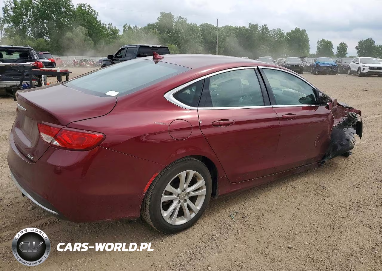 2015 Chrysler 200 Limited VIN:1C3CCCAB4FN614507 - 3