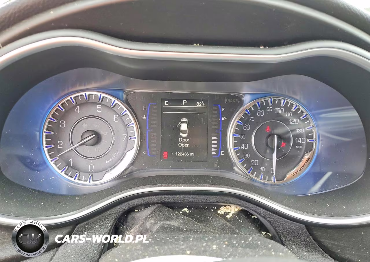 2015 Chrysler 200 Limited VIN:1C3CCCAB4FN614507 - 9