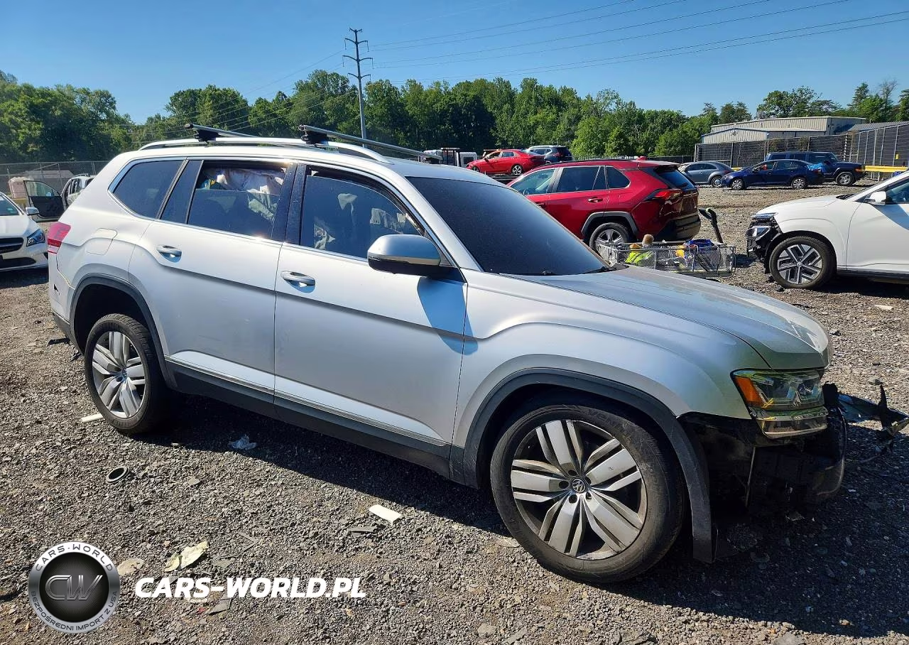 2019 Volkswagen Atlas Sel Premium VIN:1V2NR2CAXKC505782 - 4