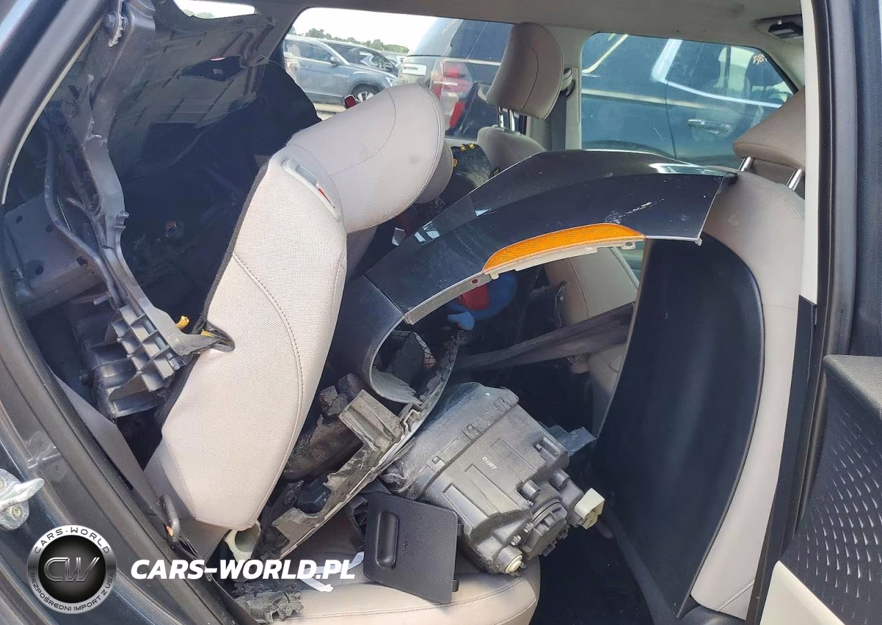 2020 Kia Soul S VIN:KNDJ23AU9L7107707 - 10