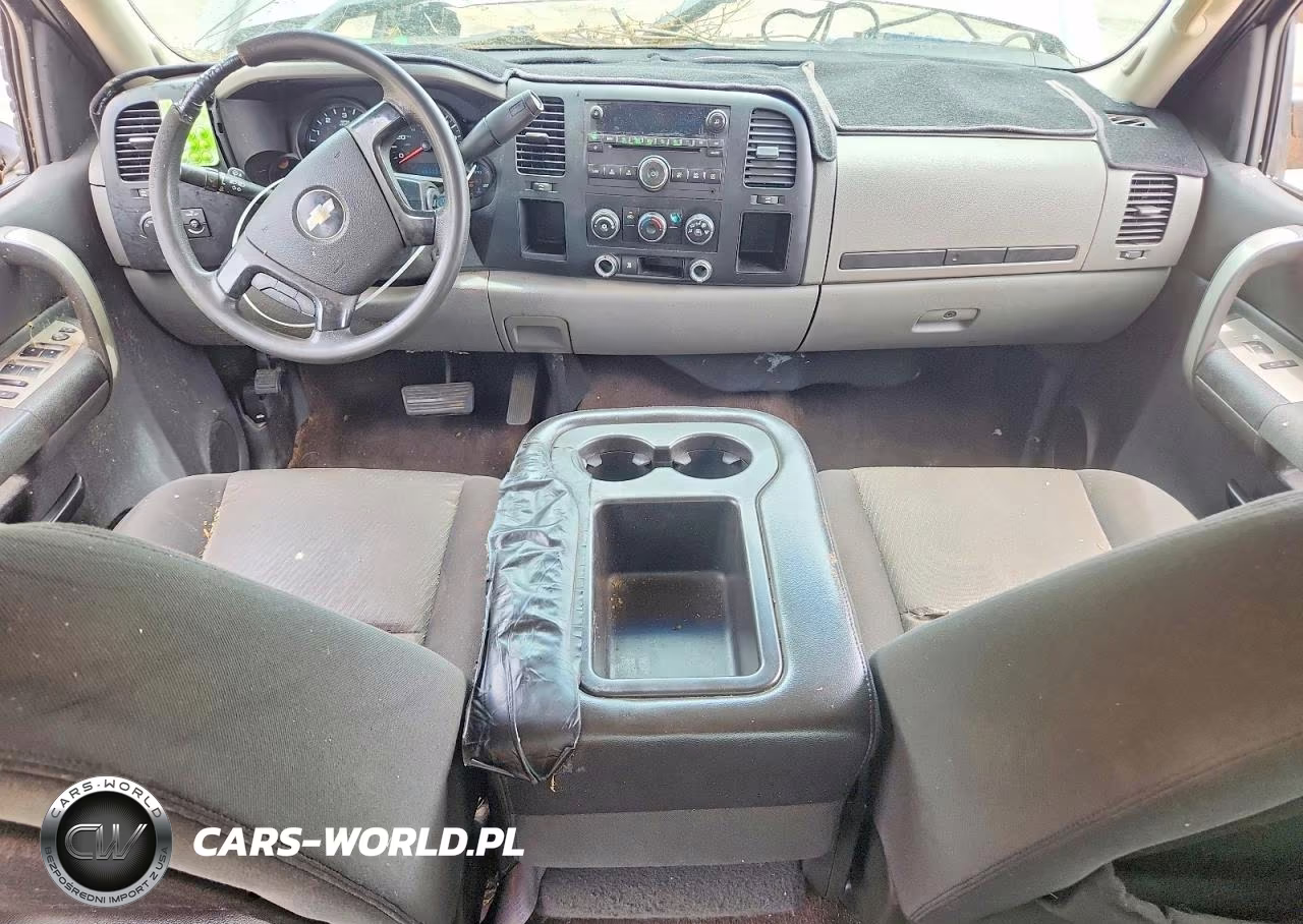 2008 Chevrolet Silverado C1500 VIN:3GCEC13C78G284808 - 8