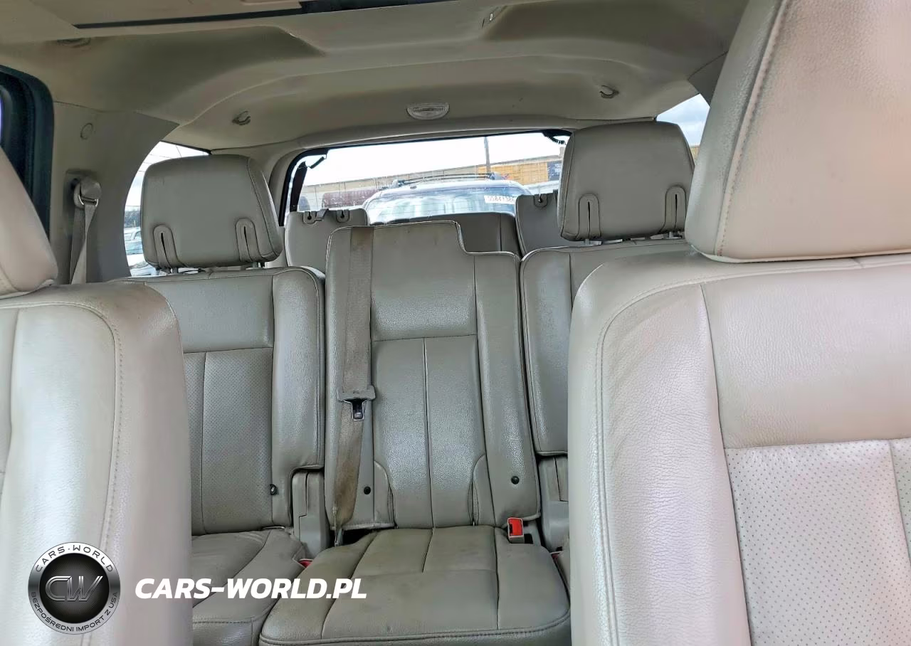 2010 Ford Expedition Limited VIN:1FMJU2A59AEA00416 - 10
