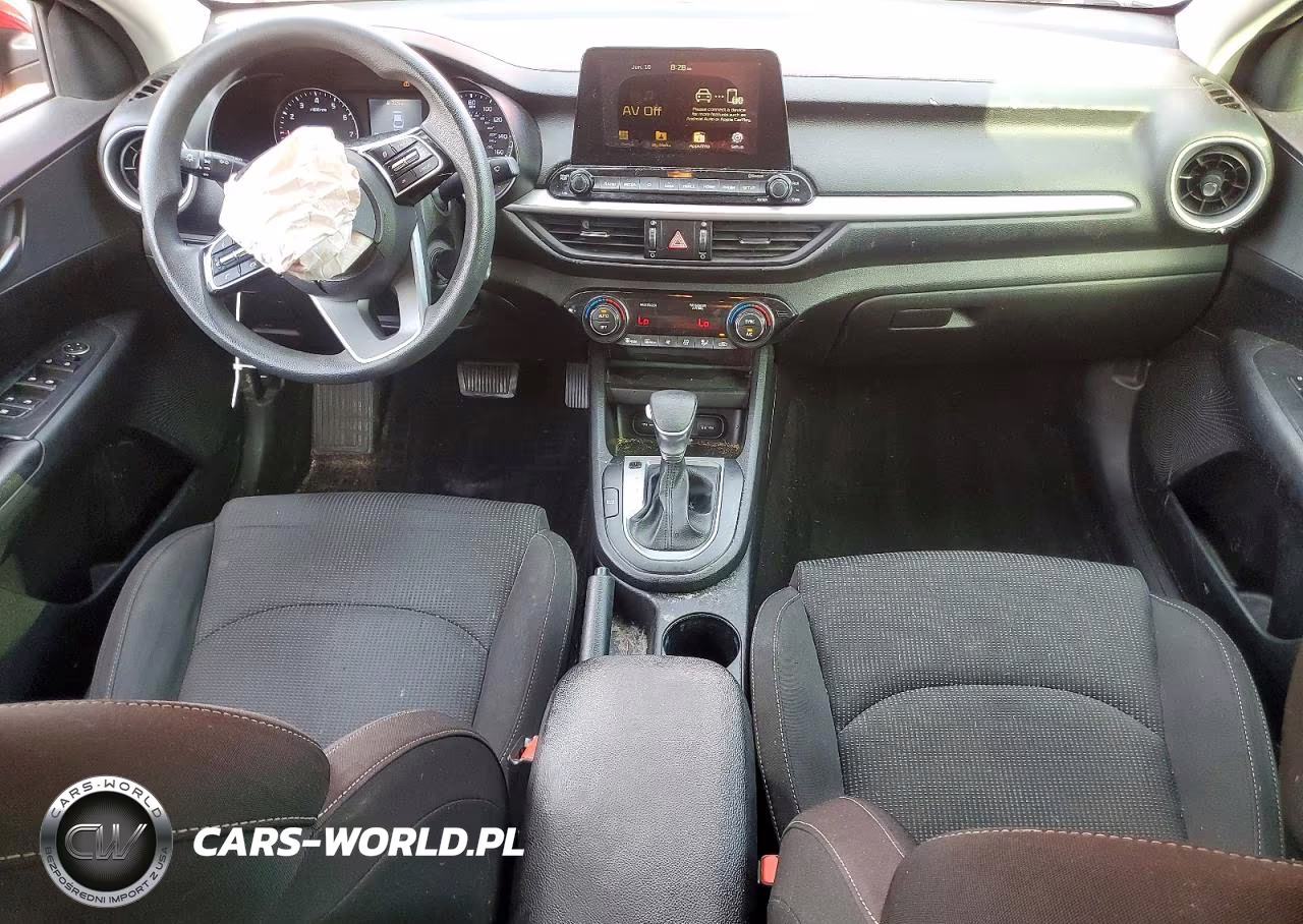 2019 Kia Forte Lxs VIN:3KPF24AD3KE057784 - 8