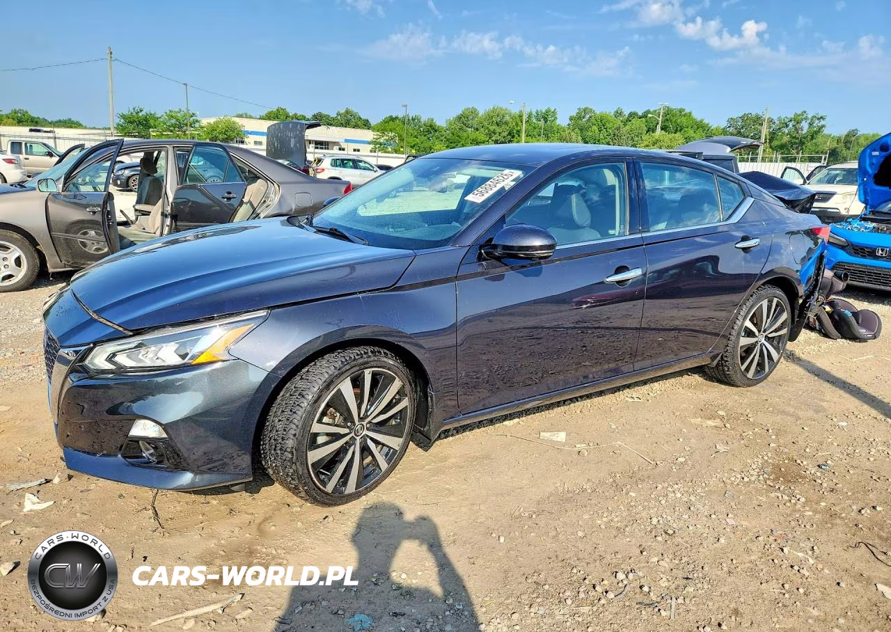 2020 Nissan Altima Platinum – zdjęcie 1 z 12
