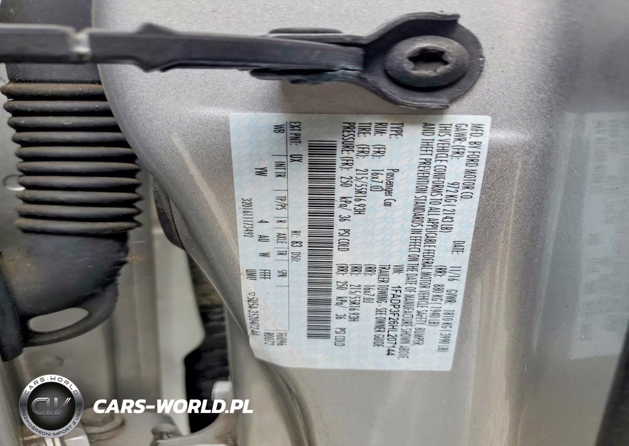 2017 Ford Focus Se VIN:1FADP3F26HL207144 - 12