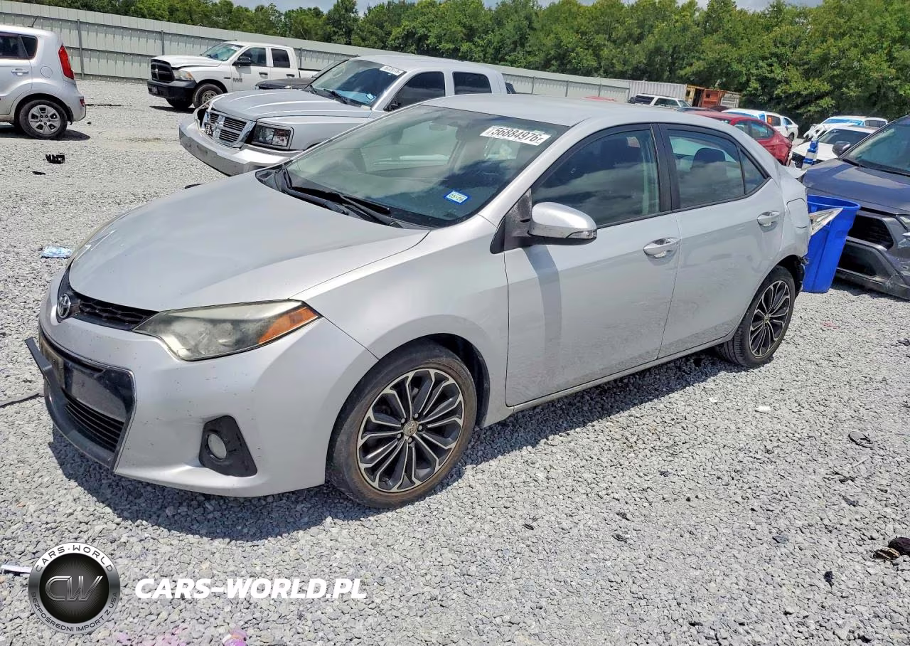 2015 Toyota Corolla S Plus