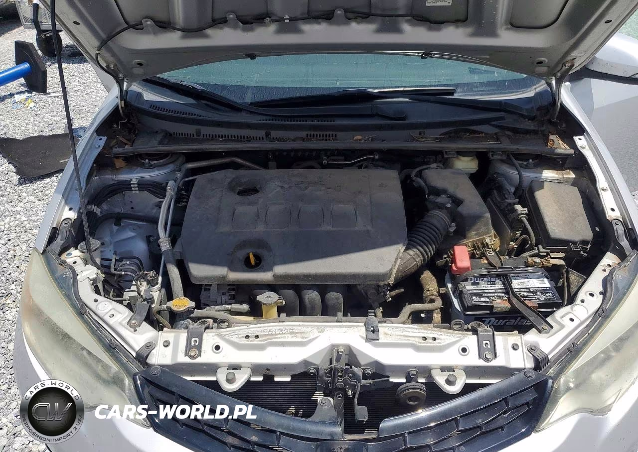 2015 Toyota Corolla S Plus VIN:2T1BURHEXFC330681 - 11