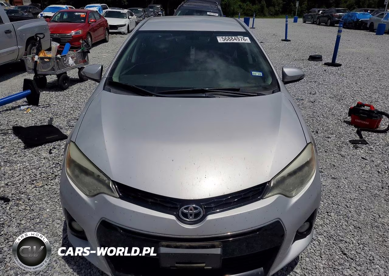 2015 Toyota Corolla S Plus VIN:2T1BURHEXFC330681 - 5