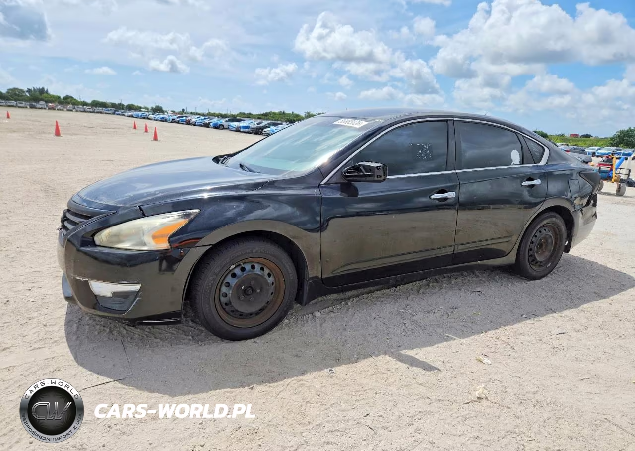 2015 Nissan Altima 2.5 S – zdjęcie 1 z 12