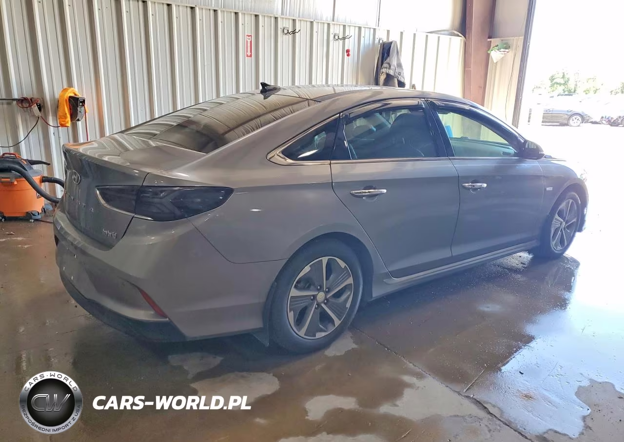 2018 Hyundai Sonata Hybrid Limited VIN:KMHE34L31JA083424 - 3