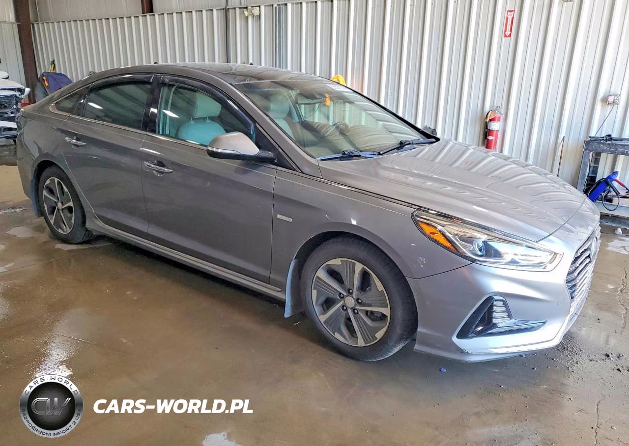 2018 Hyundai Sonata Hybrid Limited VIN:KMHE34L31JA083424 - 4