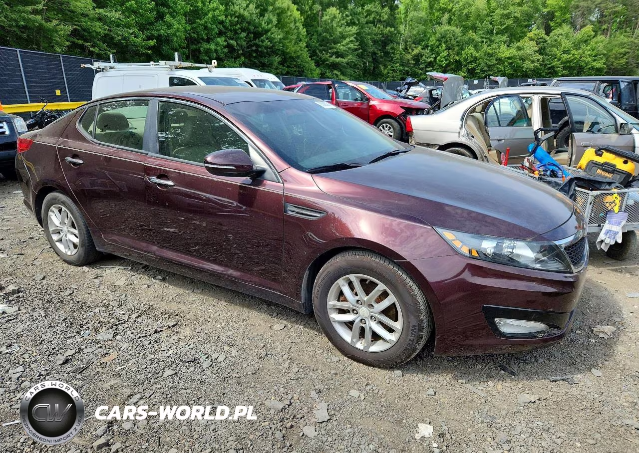 2012 Kia Optima Lx VIN:5XXGM4A78CG082200 - 4