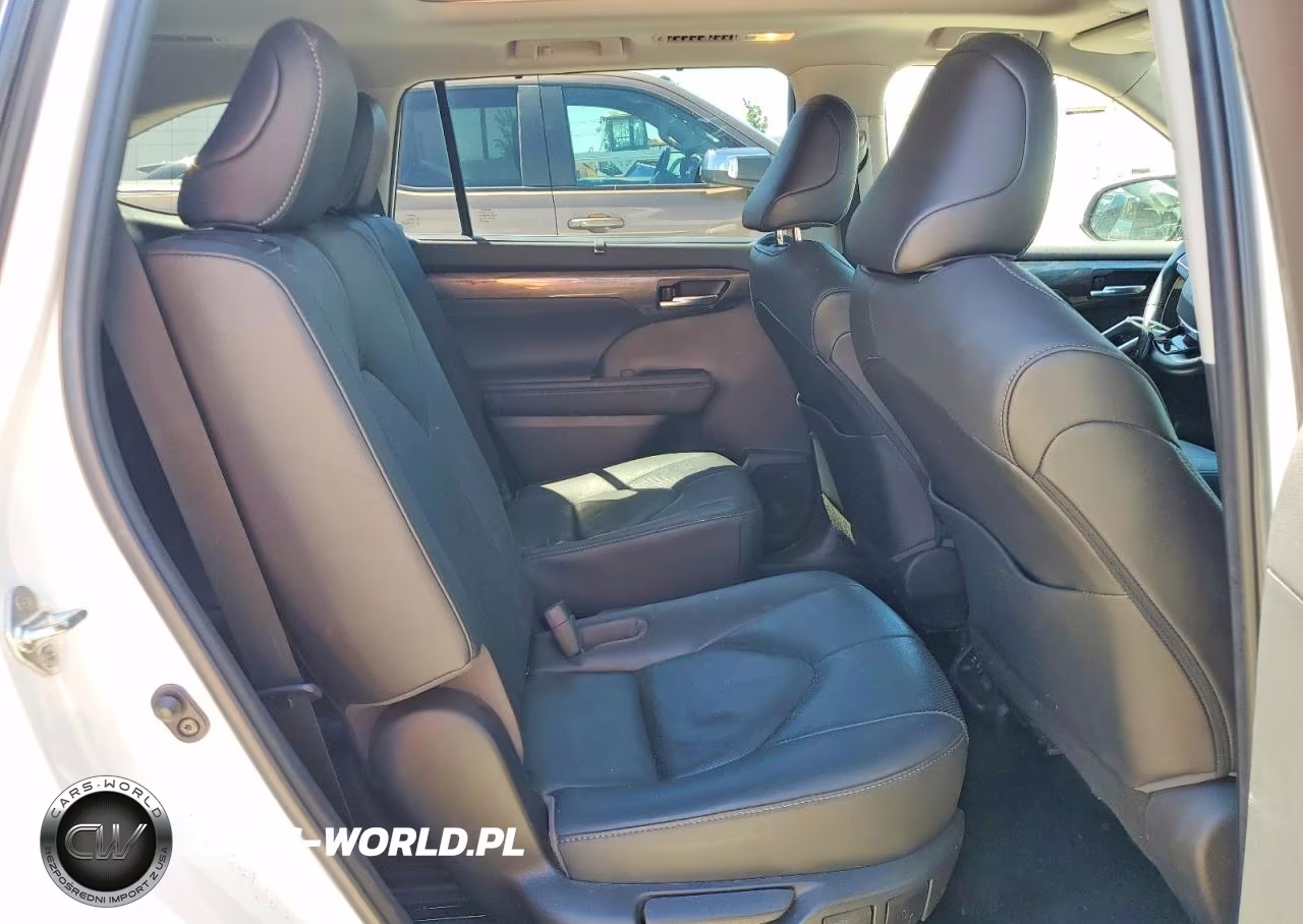 2020 Toyota Highlander Platinum VIN:5TDFZRBH3LS021577 - 11