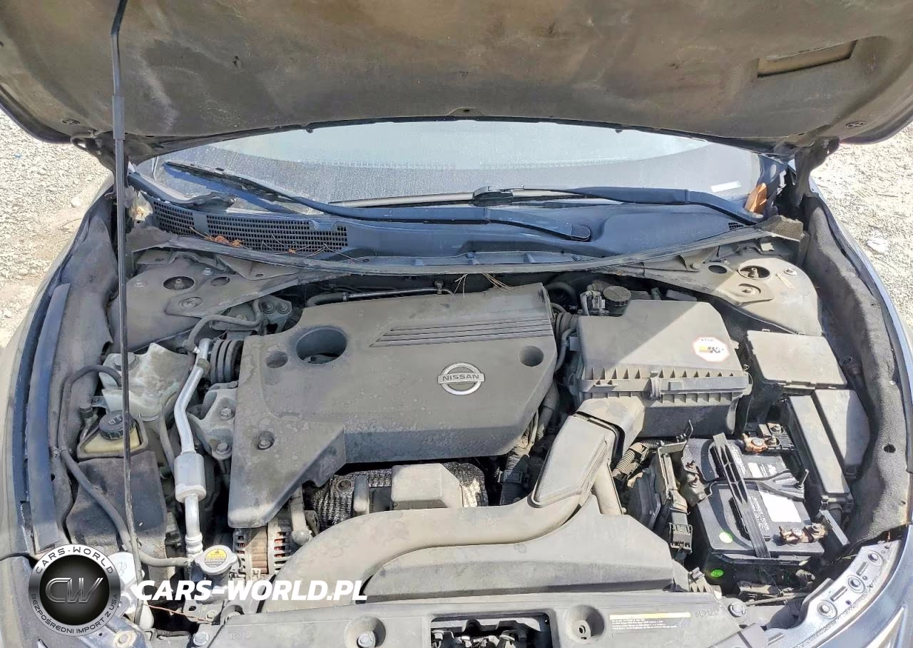 2015 Nissan Altima 2.5 S VIN:1N4AL3AP3FN384477 - 11