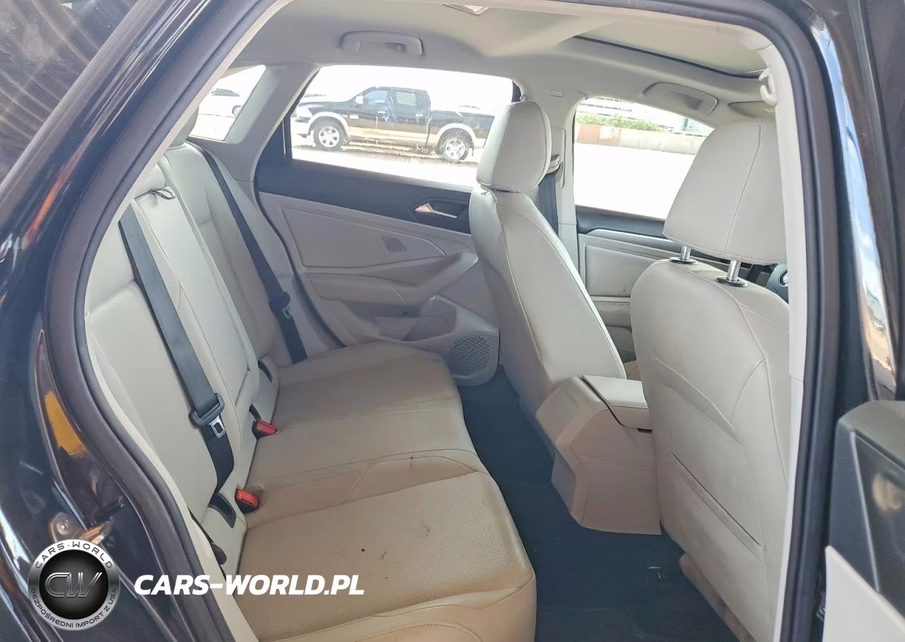 2019 Volkswagen Jetta S VIN:3VWC57BU6KM051944 - 10