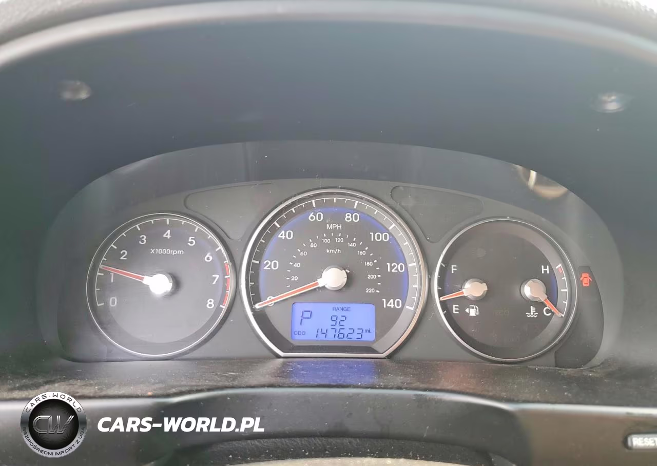 2011 Hyundai Santa Fe Gls VIN:5XYZG3AB6BG040651 - 9